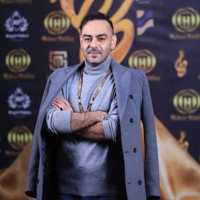 محبوب احمدی‌زاد